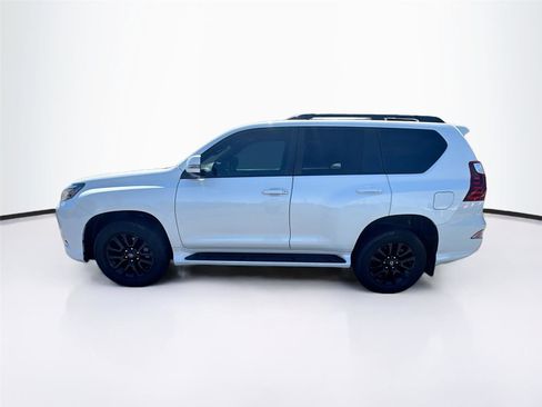 Used 2022 Lexus GX 460 GX 460 w/ Black Line Special Edition image 2