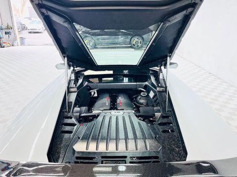 Used 2015 Lamborghini Huracan LP 610-4 image 30