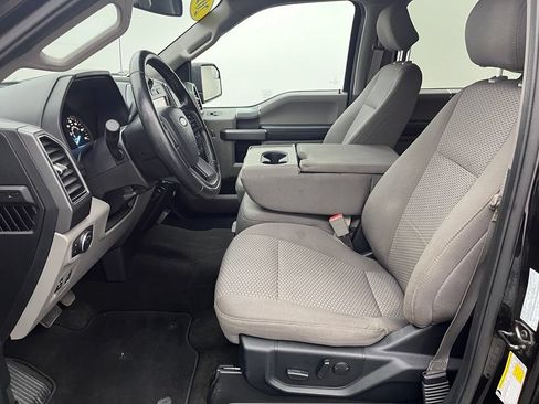 Used 2020 Ford F150 XLT w/ Equipment Group 302A Luxury AWD/4WD image 22