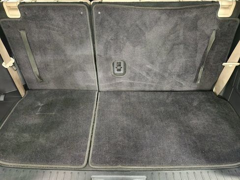 Used 2022 Toyota Highlander XLE AWD/4WD image 53