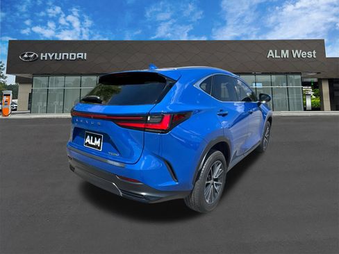 Used 2024 Lexus NX 250 FWD w/ Cold Area Package image 5