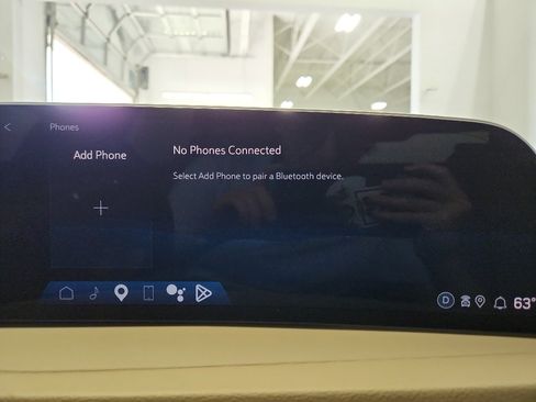 Used 2024 Cadillac XT4 Luxury w/ Cold Weather Package image 22