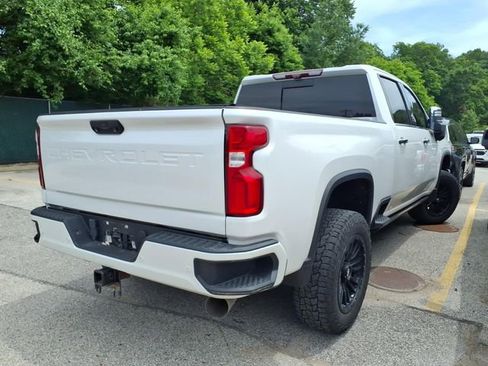 Used 2021 Chevrolet Silverado 2500 High Country w/ Z71 Off-Road Package AWD/4WD image 4