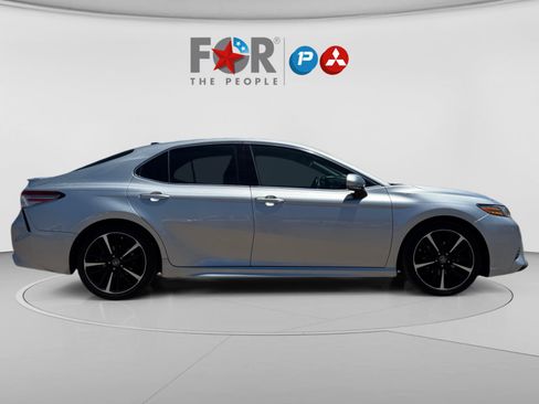 Used 2018 Toyota Camry XSE w/ Audio Package FWD image 6