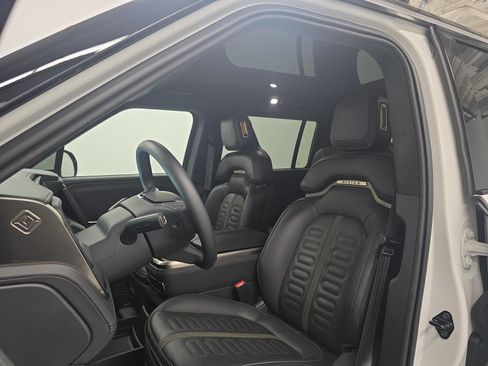 Used 2025 Rivian R1S Adventure AWD/4WD image 20