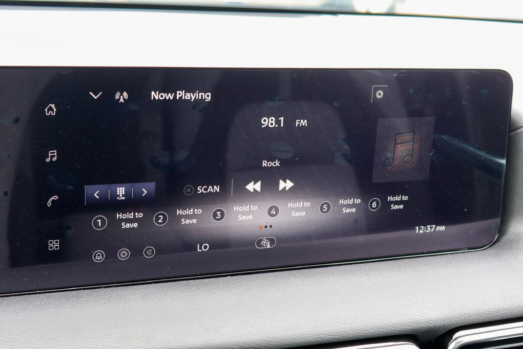 New 2027 Nissan Sentra SV FWD image 3
