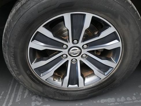 Used 2018 Nissan Armada SL w/ Premium Package RWD image 12