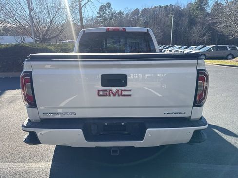 Used 2018 GMC Sierra 1500 Denali image 15
