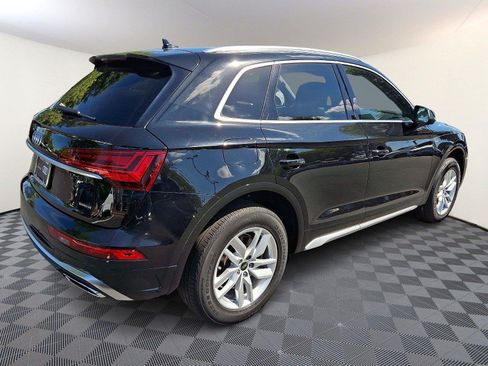 Certified 2023 Audi Q5 2.0T Premium w/ Convenience Package AWD/4WD image 6