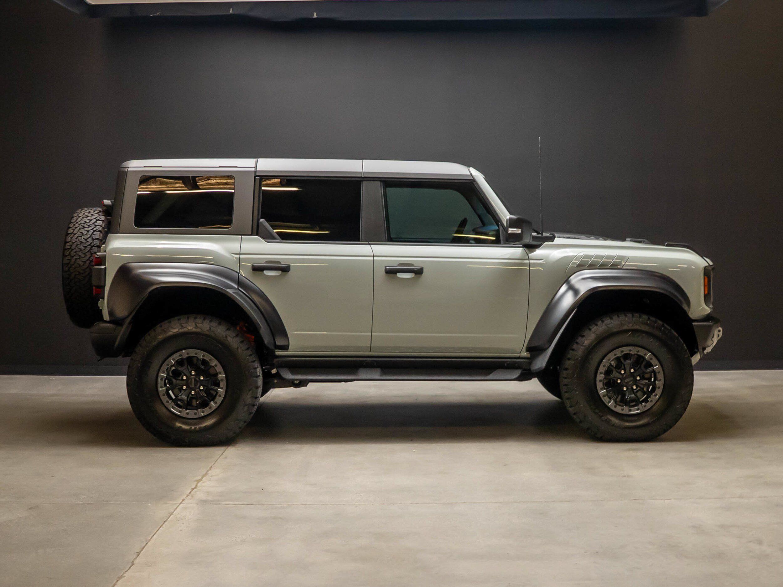 Used 2023 Ford Bronco Raptor AWD/4WD image 8