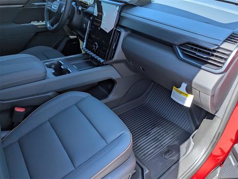 New 2026 GMC Acadia AT4 w/ Super Cruise Package image 35