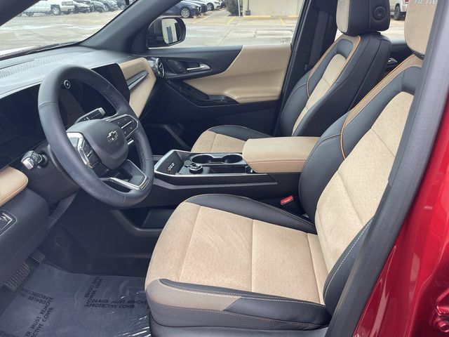 Used 2025 Chevrolet Equinox ACTIV w/ Convenience Package III FWD image 11