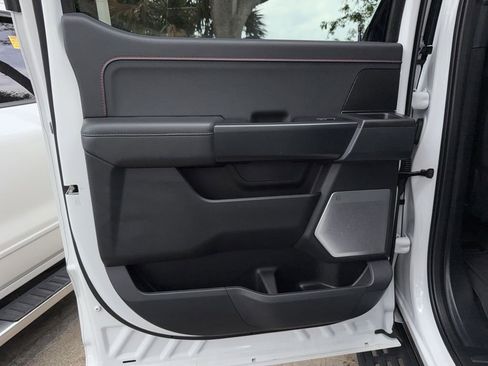 Used 2024 Ford F150 Raptor AWD/4WD image 32
