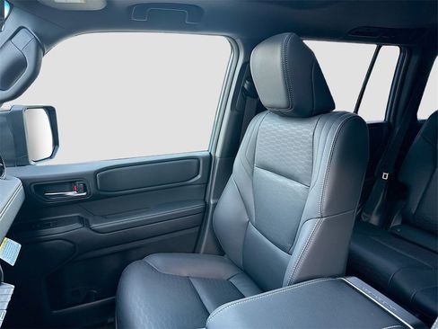 New 2026 Toyota Land Cruiser image 25