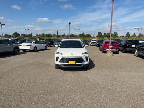 Used 2026 Buick Encore GX Preferred AWD/4WD image 3