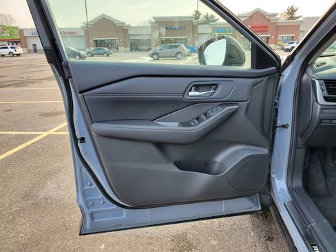 New 2026 Nissan Rogue SV image 14