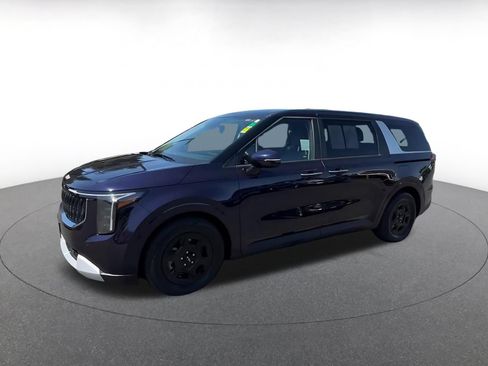 Used 2026 Kia Carnival FWD image 8