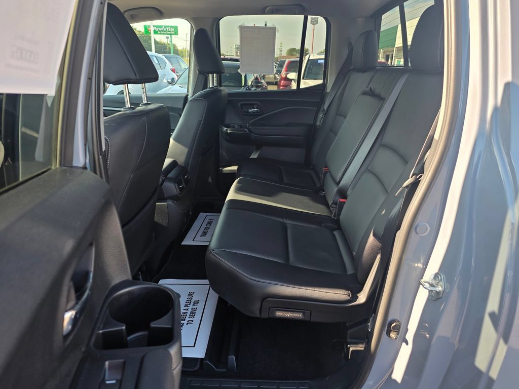 Certified 2025 Honda Ridgeline RTL image 11