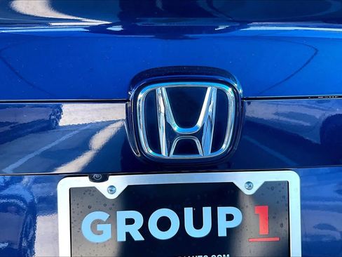 Used 2018 Honda Accord EX image 31