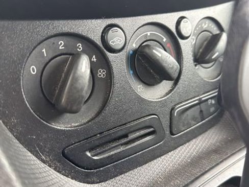 Used 2017 Ford Transit Connect XL image 25