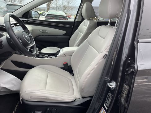 Used 2023 Hyundai Tucson SEL w/ Convenience Package image 14