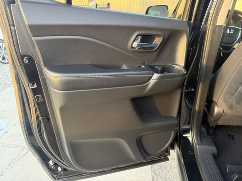 Used 2019 Honda Ridgeline Sport image 18