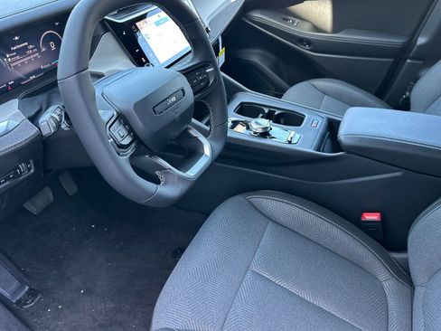 New 2026 Jeep Cherokee Laredo image 7