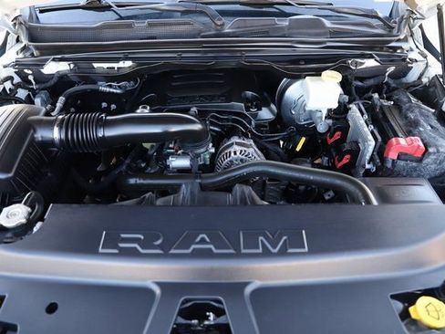 Used 2019 RAM 1500 Limited w/ Advanced Safety Group image 8