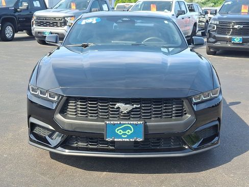 Used 2024 Ford Mustang Coupe RWD image 29