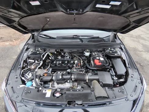 Certified 2021 Honda Accord EX-L image 9