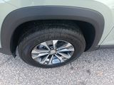 New 2026 Chevrolet Equinox LT w/ LPO, Floor Liner Package image 5
