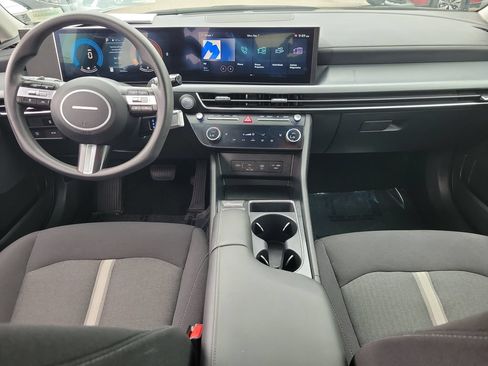 Used 2025 Hyundai Sonata SEL FWD image 10