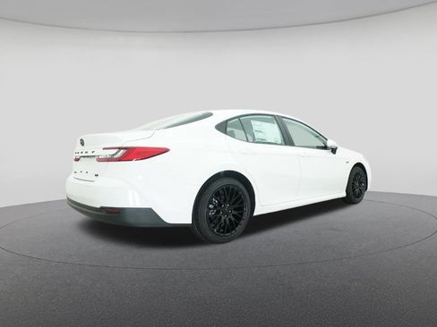 New 2026 Toyota Camry LE image 25