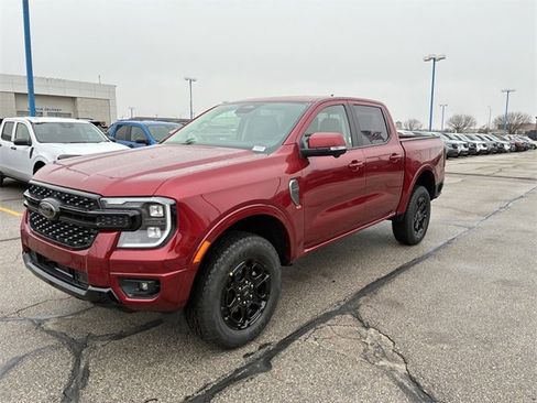 New 2025 Ford Ranger Lariat w/ FX4 Off-Road Package image 9