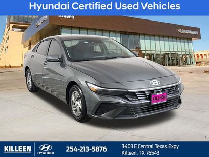Used 2025 Hyundai Elantra SE
