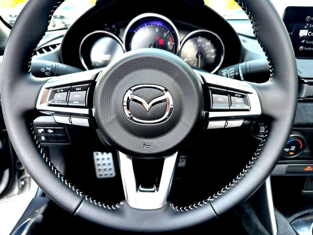 New 2026 MAZDA MX-5 Miata Club w/ Brembo/BBS/Recaro Package RWD image 14