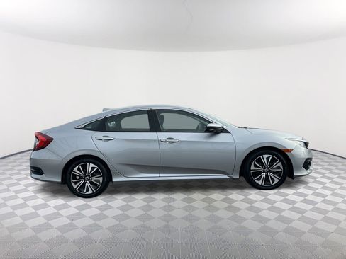 Used 2017 Honda Civic EX-T image 6