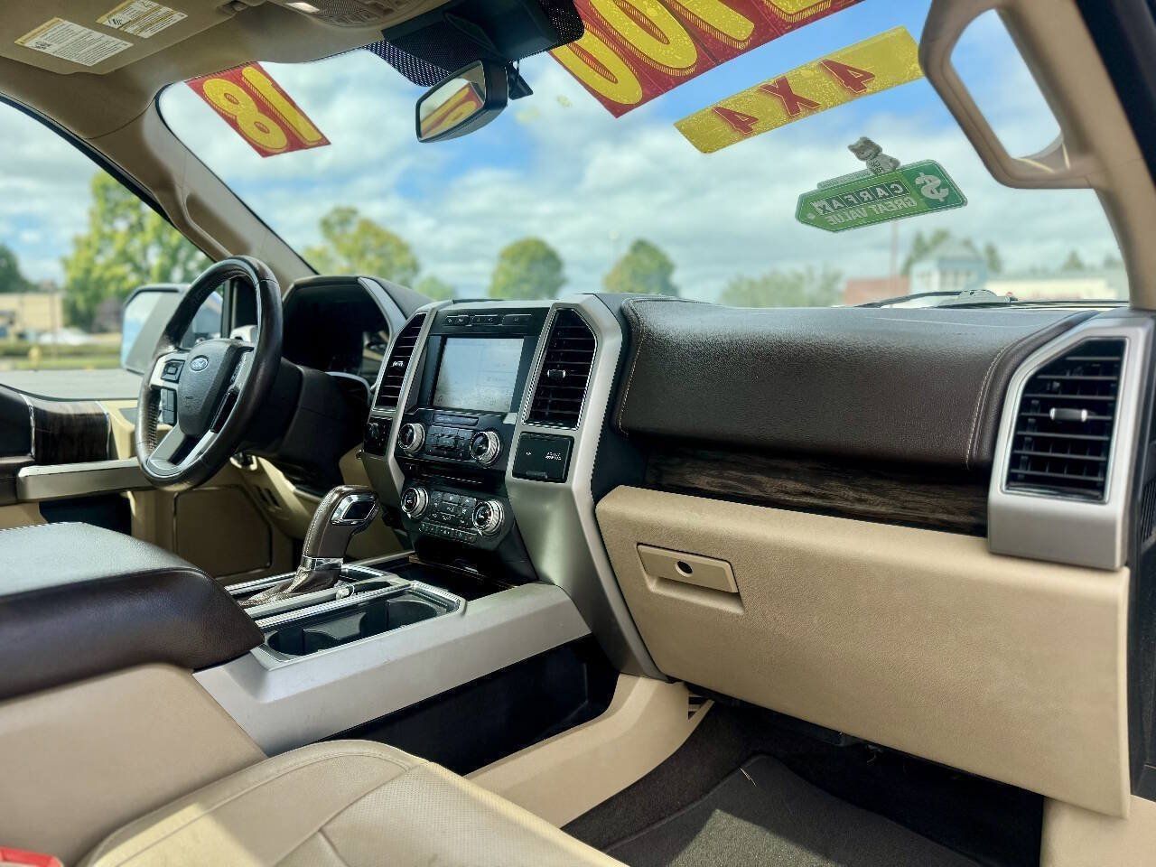 Used 2018 Ford F150 Lariat w/ Equipment Group 502A Luxury AWD/4WD image 6