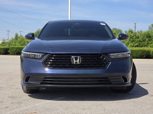 Used 2024 Honda Accord EX image 14