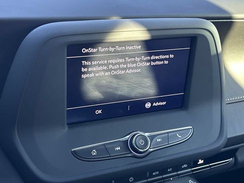 Used 2023 Chevrolet Camaro LT RWD image 12
