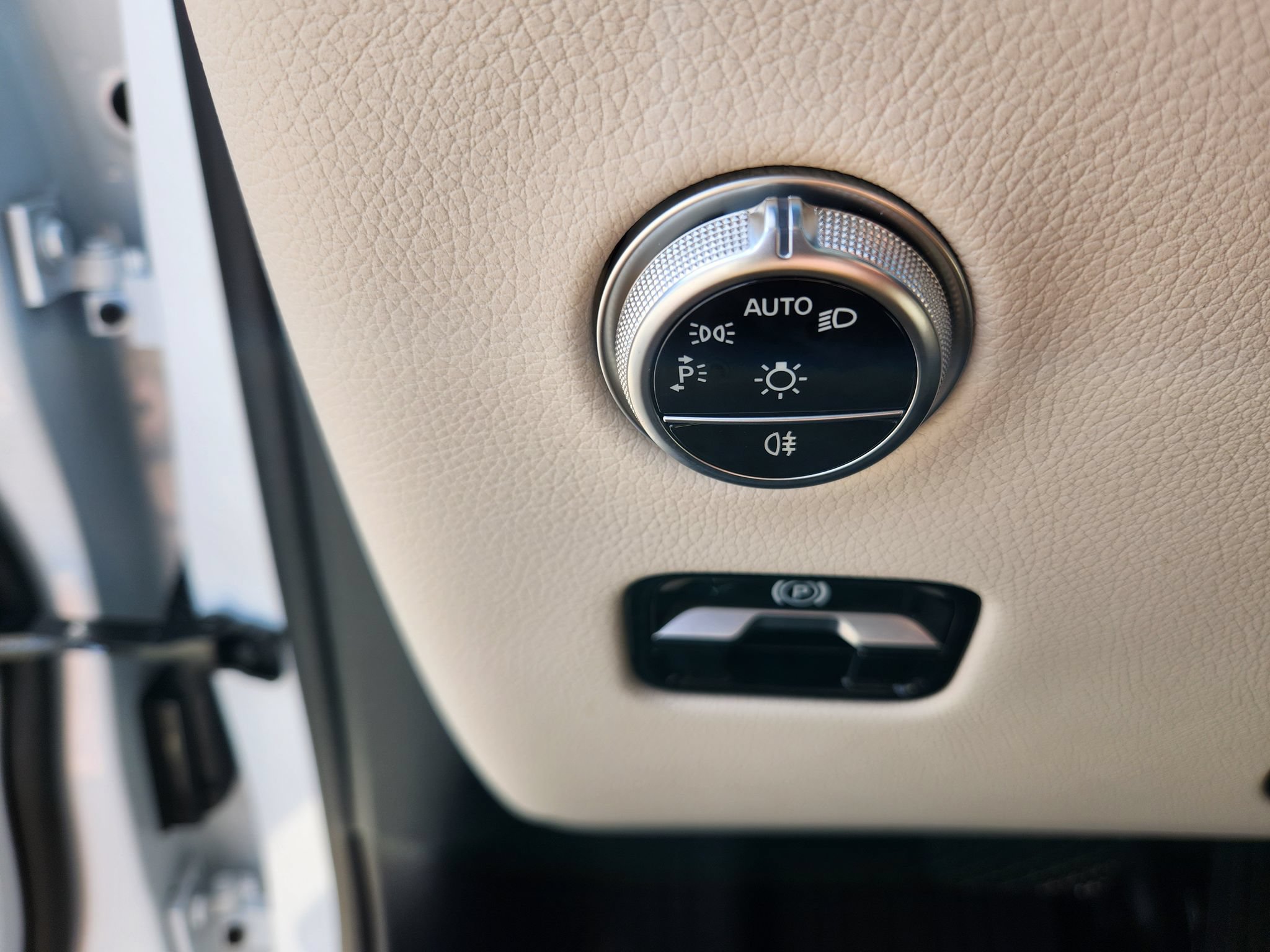 New 2027 Mercedes-Benz GLC 300 4MATIC image 20