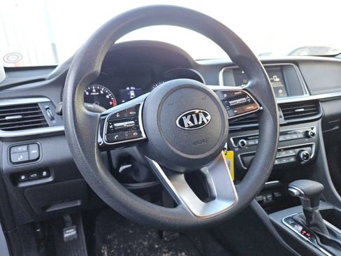 Used 2019 Kia Optima LX image 7