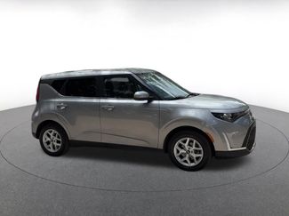 Used 2025 Kia Soul LX w/ LX Technology Package FWD video 2