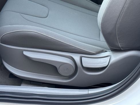 New 2026 Hyundai Elantra SEL Sport Premium FWD image 14