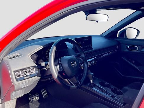 Used 2025 Honda Civic Sport image 9