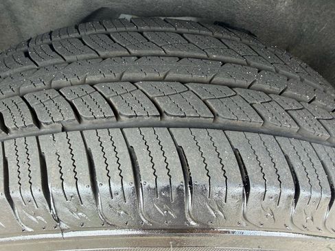 Used 2014 Jeep Grand Cherokee Overland AWD/4WD image 14