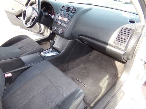 Used 2010 Nissan Altima 2.5 S image 27