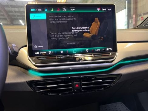 New 2025 Volkswagen ID.4 Pro S Plus image 17