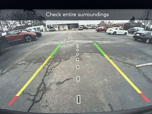 Used 2021 Jeep Cherokee Latitude Lux w/ Sun & Sound Group image 29