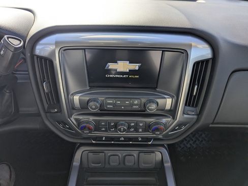 Used 2018 Chevrolet Silverado 1500 LT w/ All Star Edition image 38